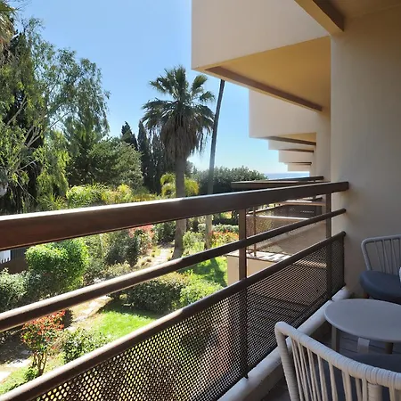 La Reserve Esterel 4*